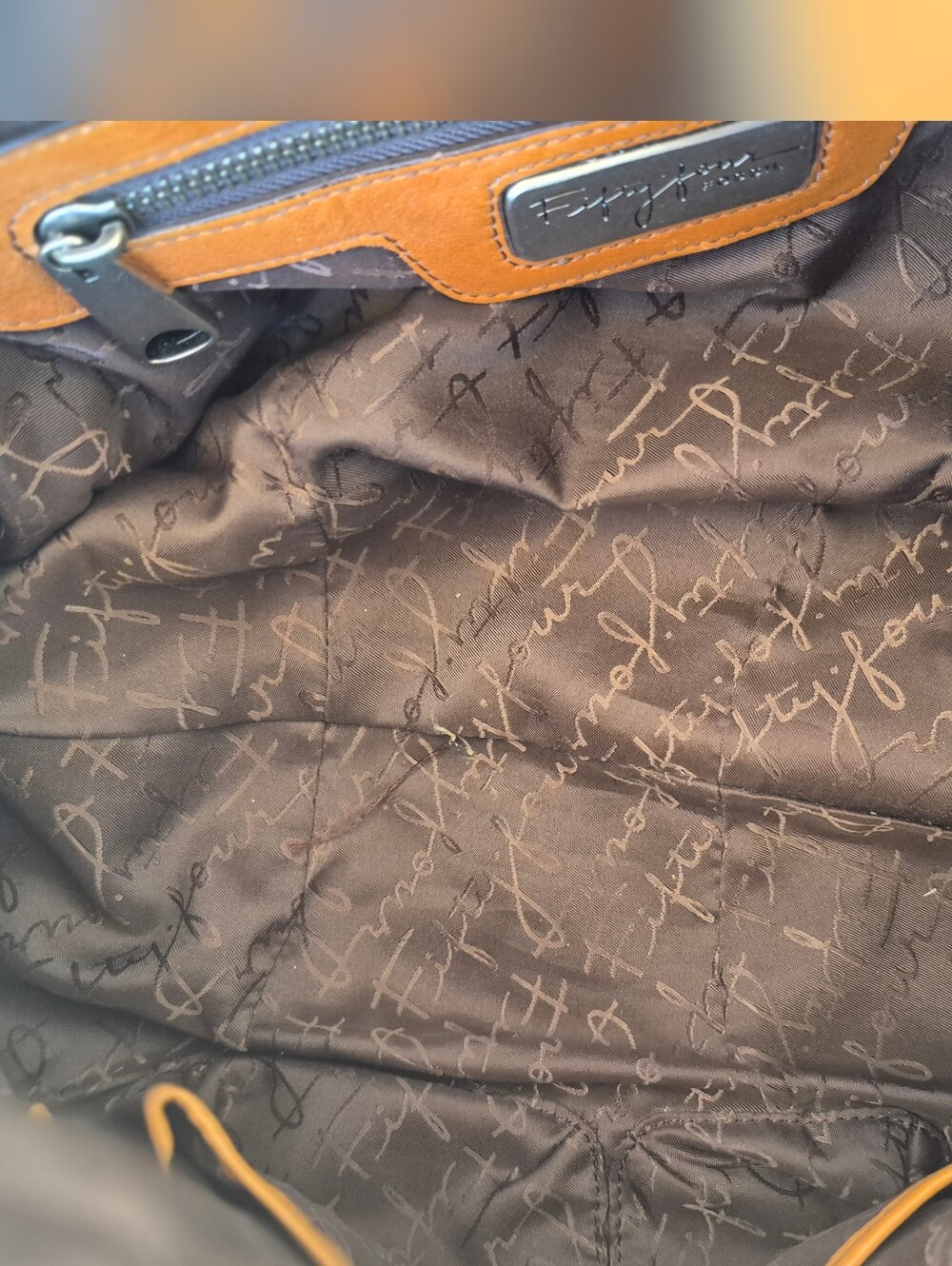 Fossil Fifty-Four "Natasha" Satchel - Picture 9 of 11